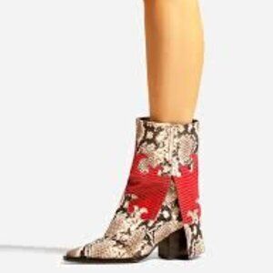 Arezzo Bota Snake Couro Cano Women Boots Size 7.5